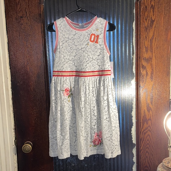 Lace with Pink Roses 01 Dress - Picture 2 of 7